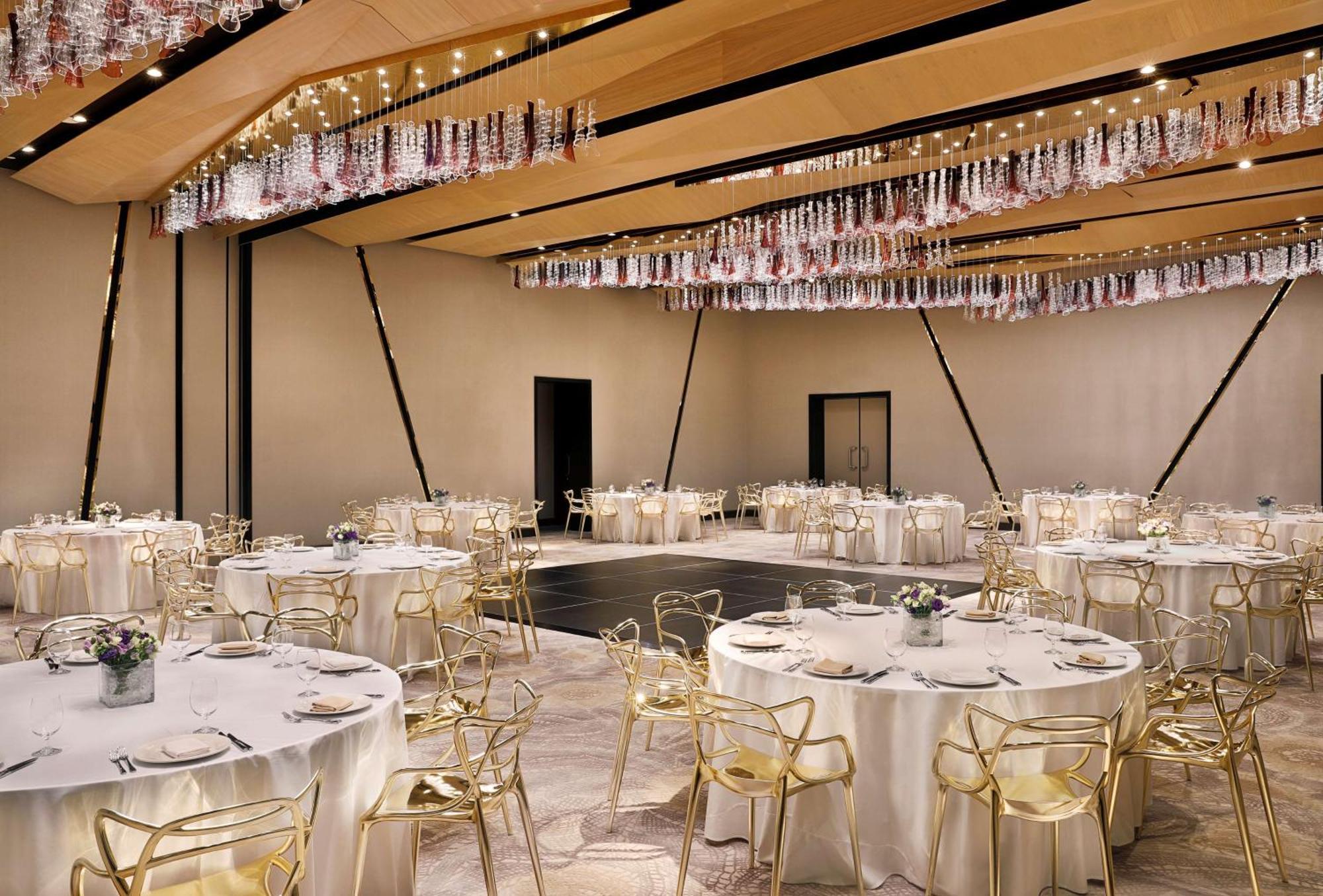 Alrayyan Hotel Doha, Curio Collection By Hilton Al Rayyan Buitenkant foto The ballroom